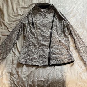 white and black Mondetta track jacket